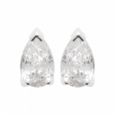 Boucles d'oreilles en argent et oxydes de zirconium.