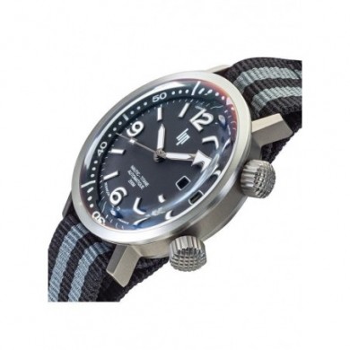 Montre Lip Nautic Titane 671855