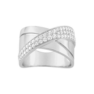 Bague en argent et oxydes de zirconium